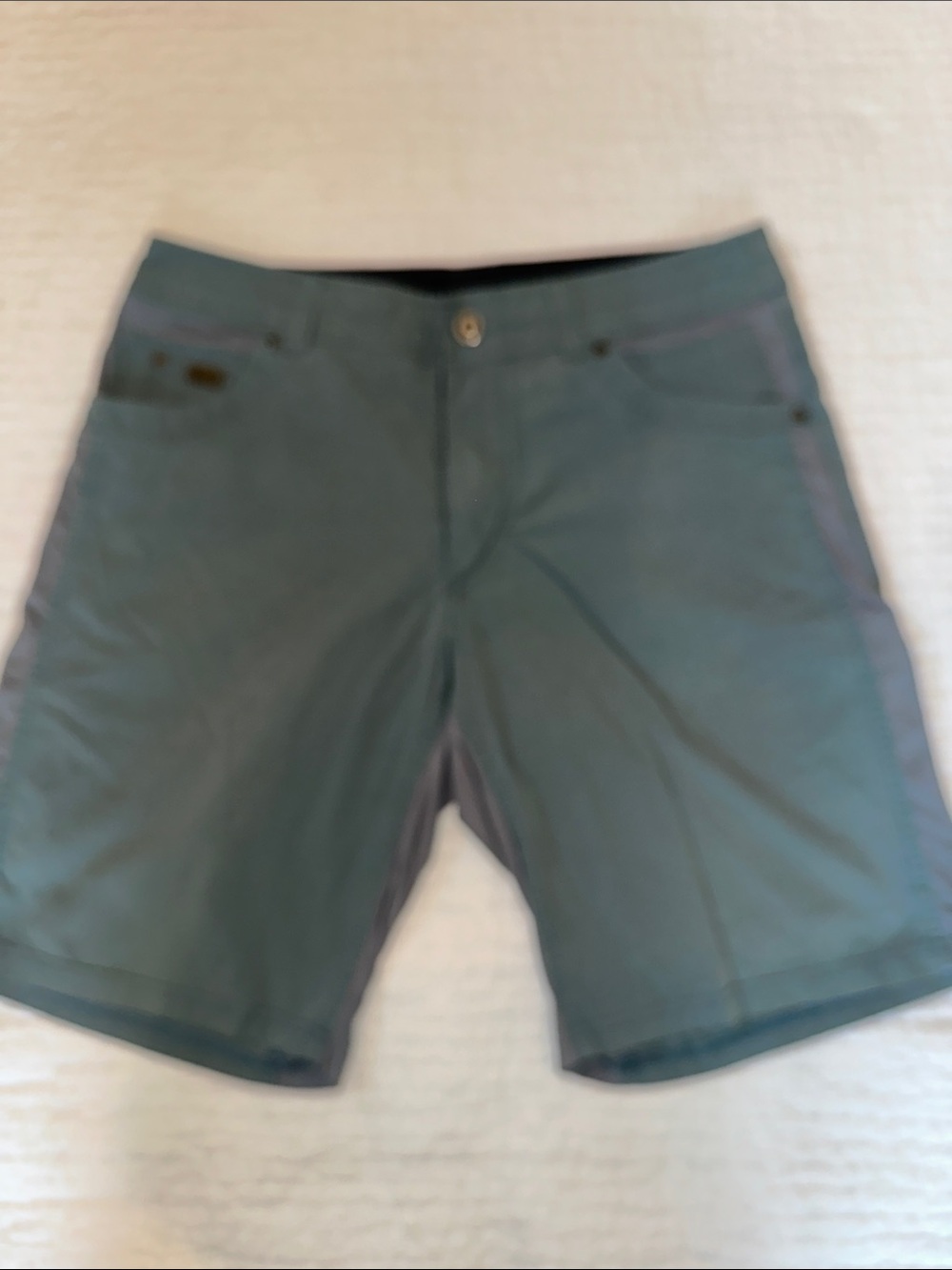 Kuhl Radikl Men's Cargo Shorts in Tan and Slate Blue (2 pair) size 34 - Picture 2 of 7